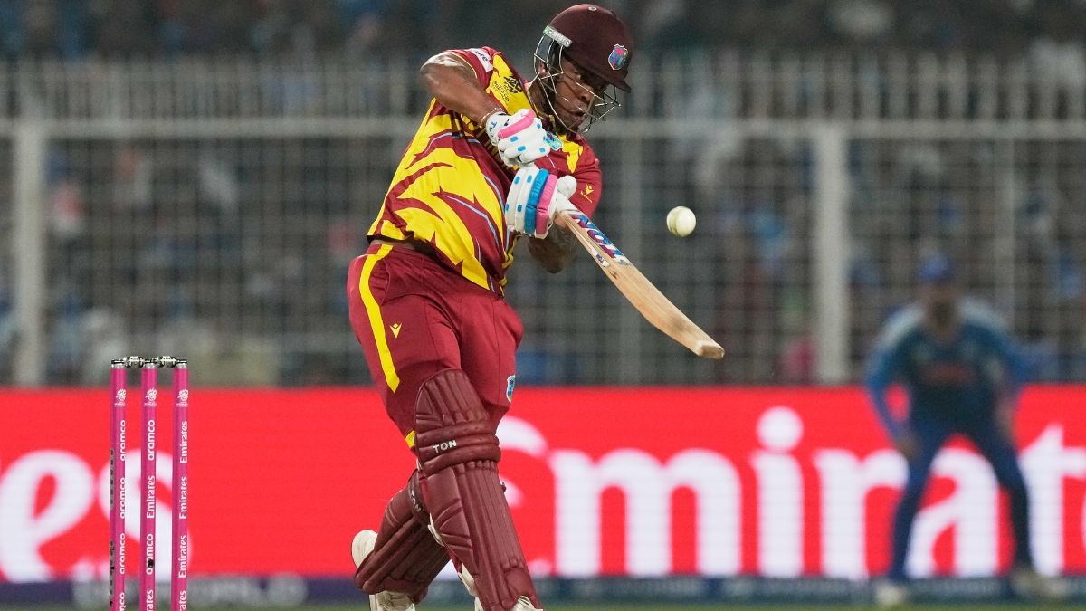 Hetmyer Smashes T20 WC Sixes Record!